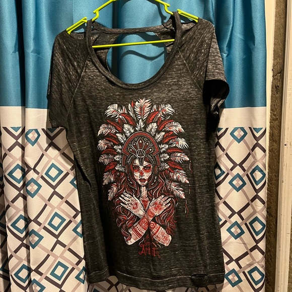 Secret Artist Cutout Tee - Picture 1 of 8